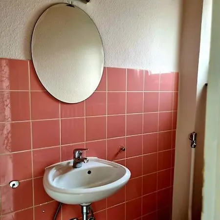 Eine Oase Bei Tara In Waldacker *